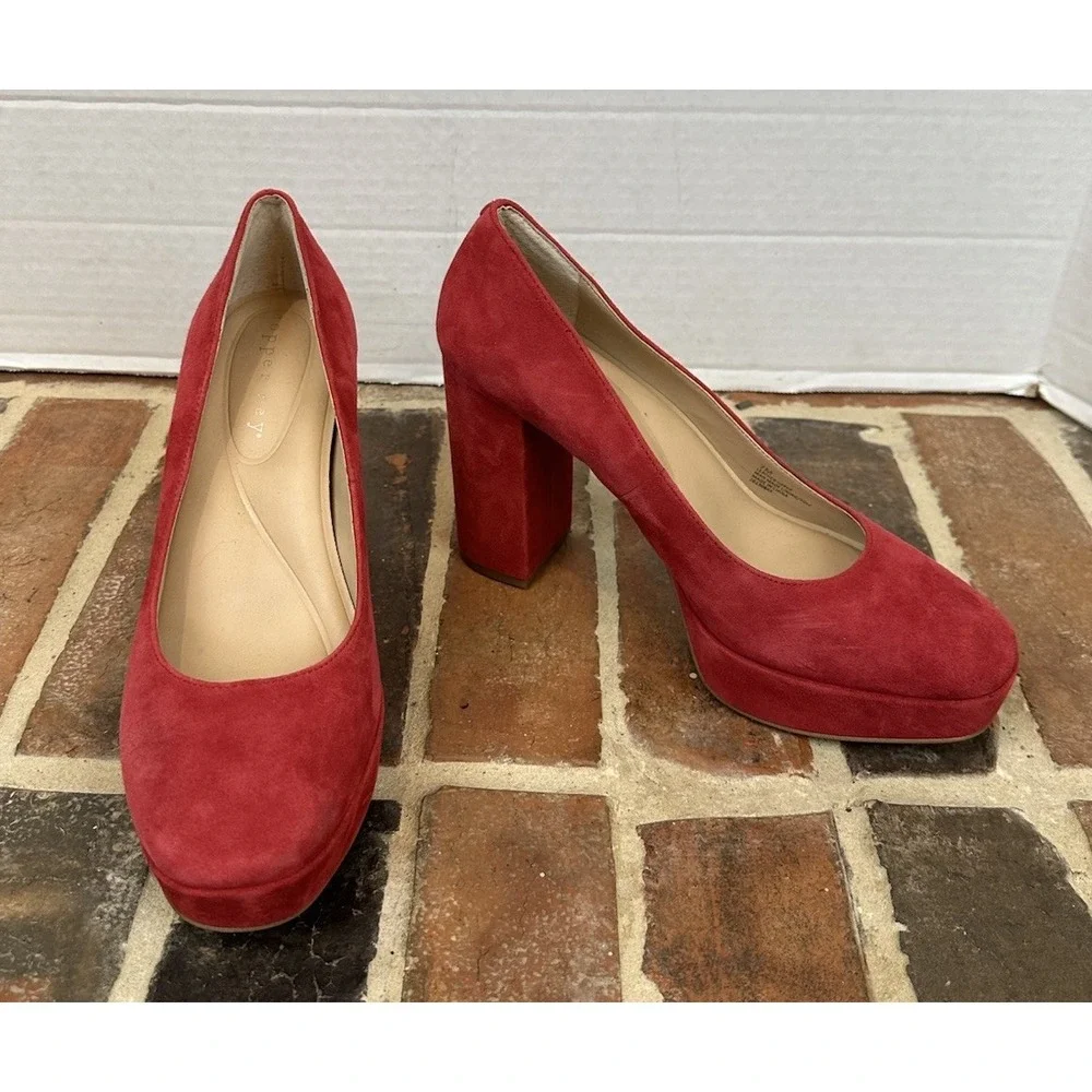 Copper Key Red Suede Platform Pumps Chunky Block Heel Sexy Flirty Women's 7